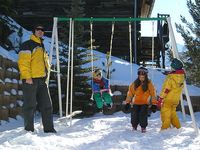 Chalet cabanette jeux enfants hiver